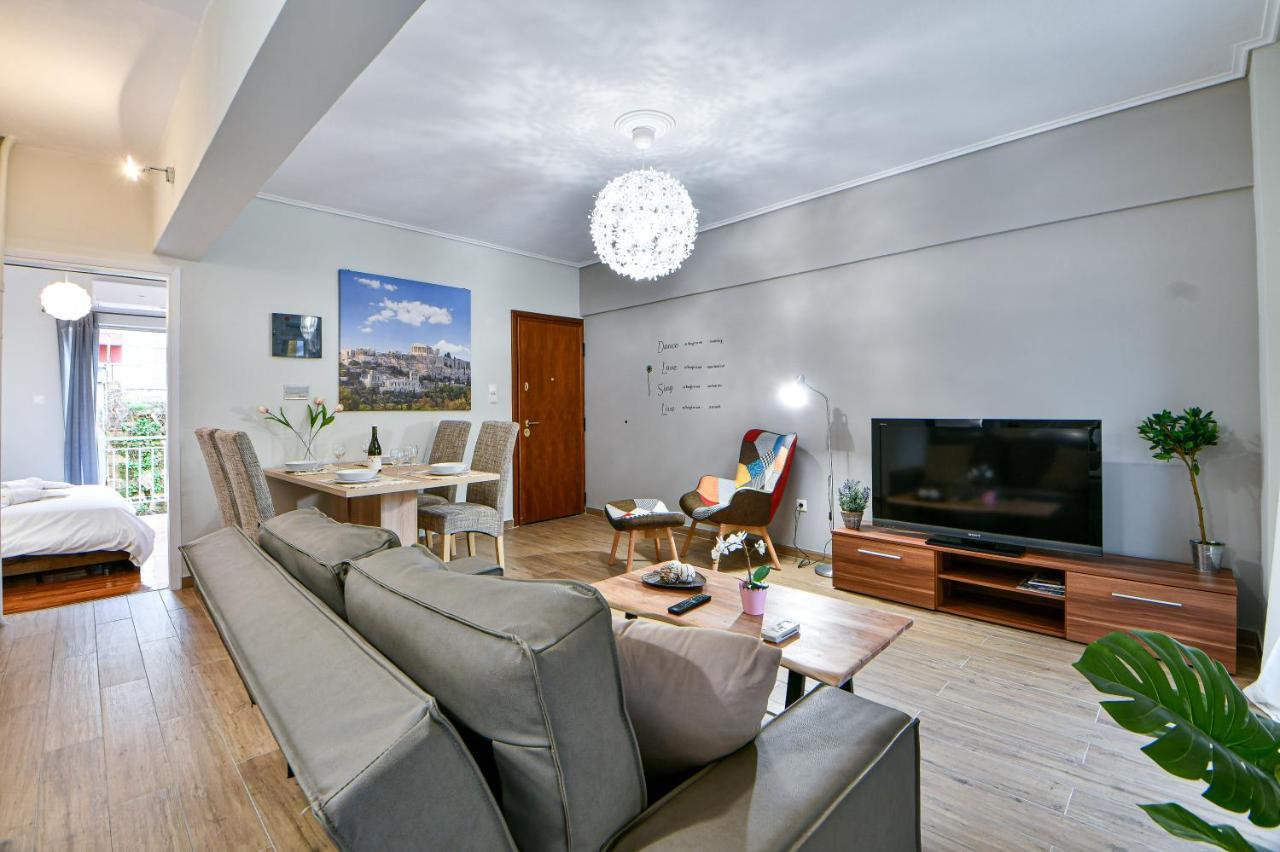 Comfy Home Next To Metro Athens Luaran gambar